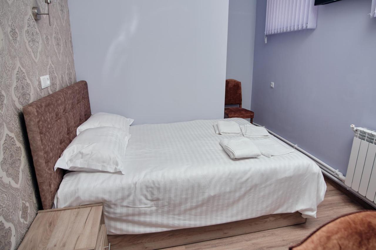 Aparthotel Ro Metro Gyumri Esterno foto