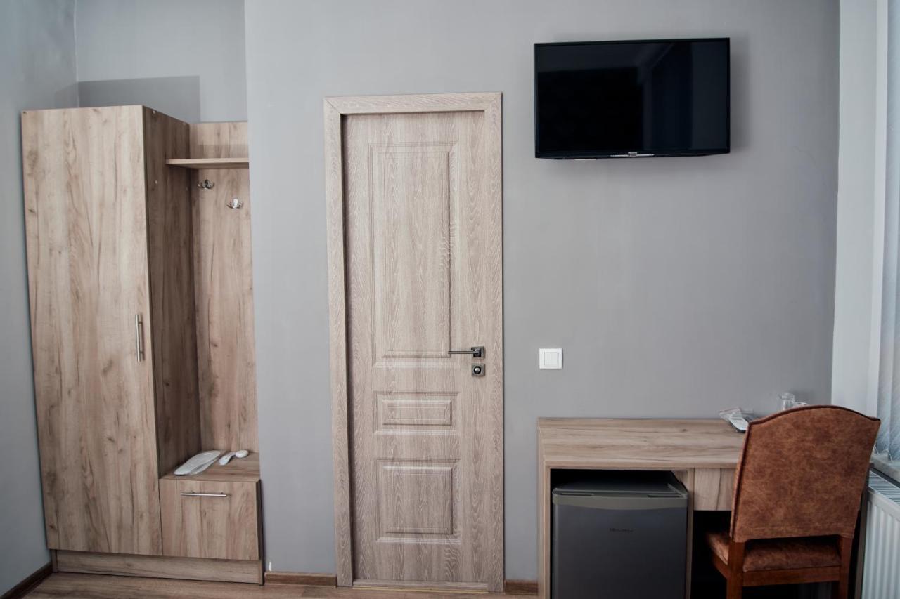 Aparthotel Ro Metro Gyumri Esterno foto