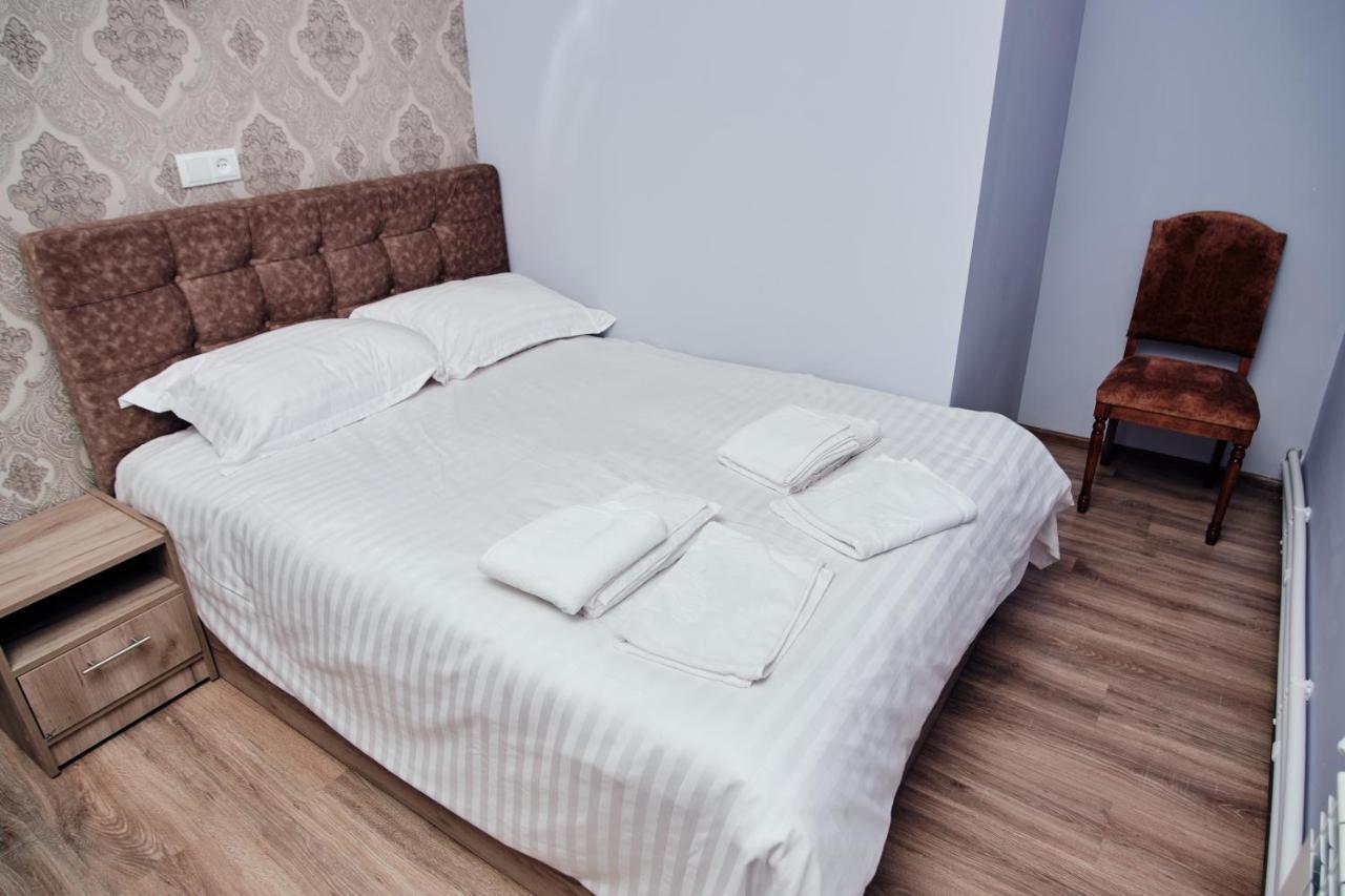 Aparthotel Ro Metro Gyumri Esterno foto