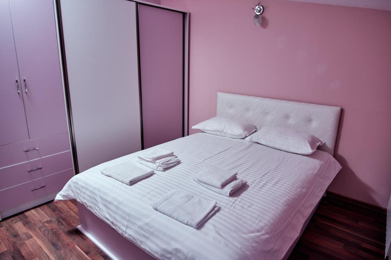 Aparthotel Ro Metro Gyumri Esterno foto