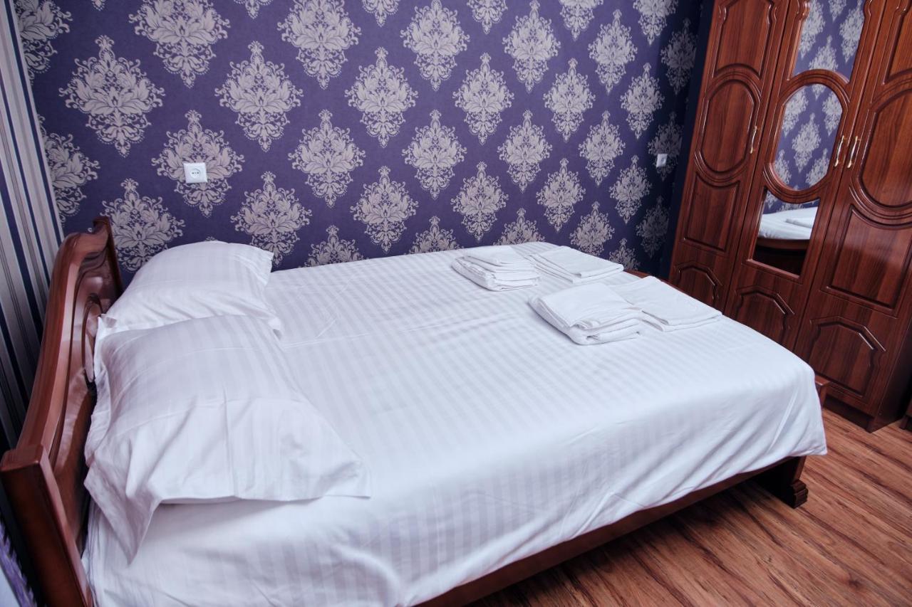 Aparthotel Ro Metro Gyumri Esterno foto