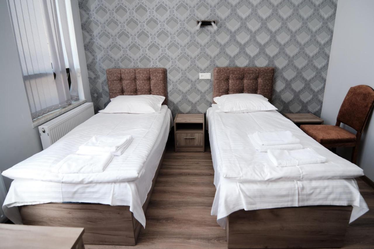 Aparthotel Ro Metro Gyumri Esterno foto