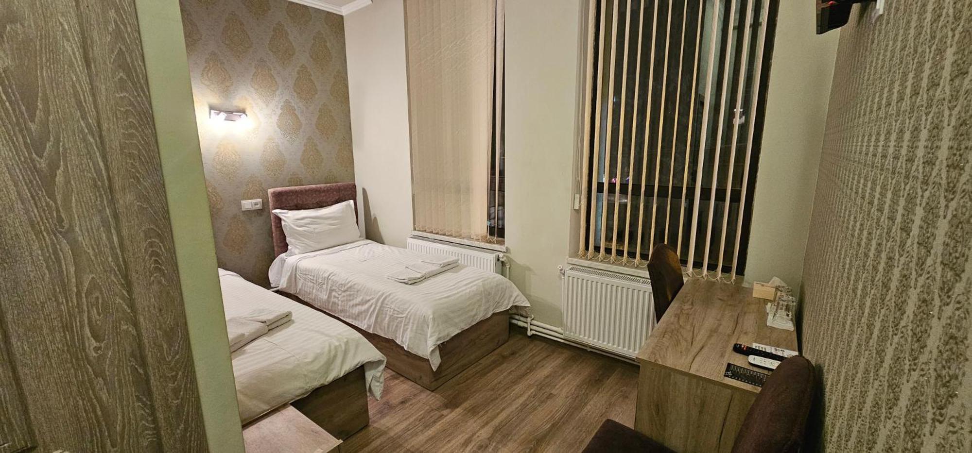 Aparthotel Ro Metro Gyumri Esterno foto
